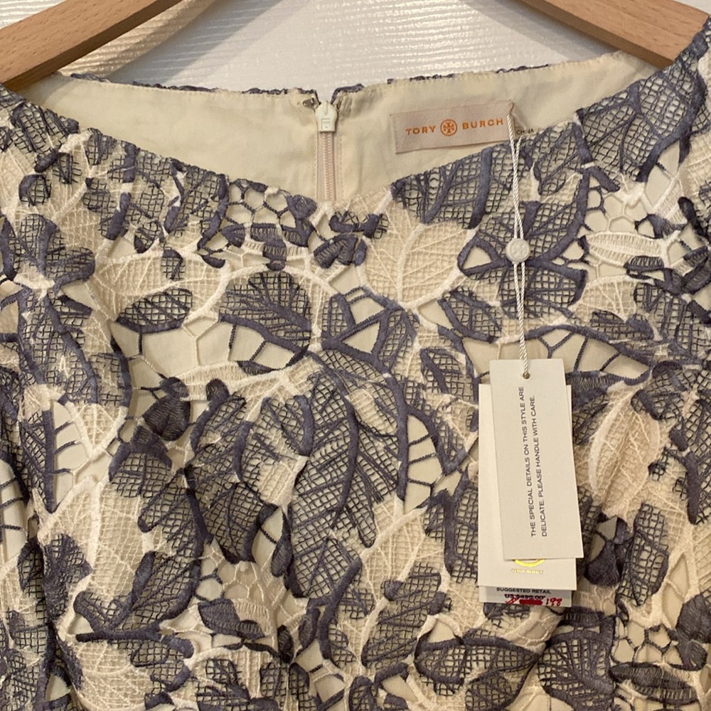 Tory Burch Lacy Summer Dress Moonrise Issy Floral Motif Boat neckline Size 10 - Picture 11 of 15